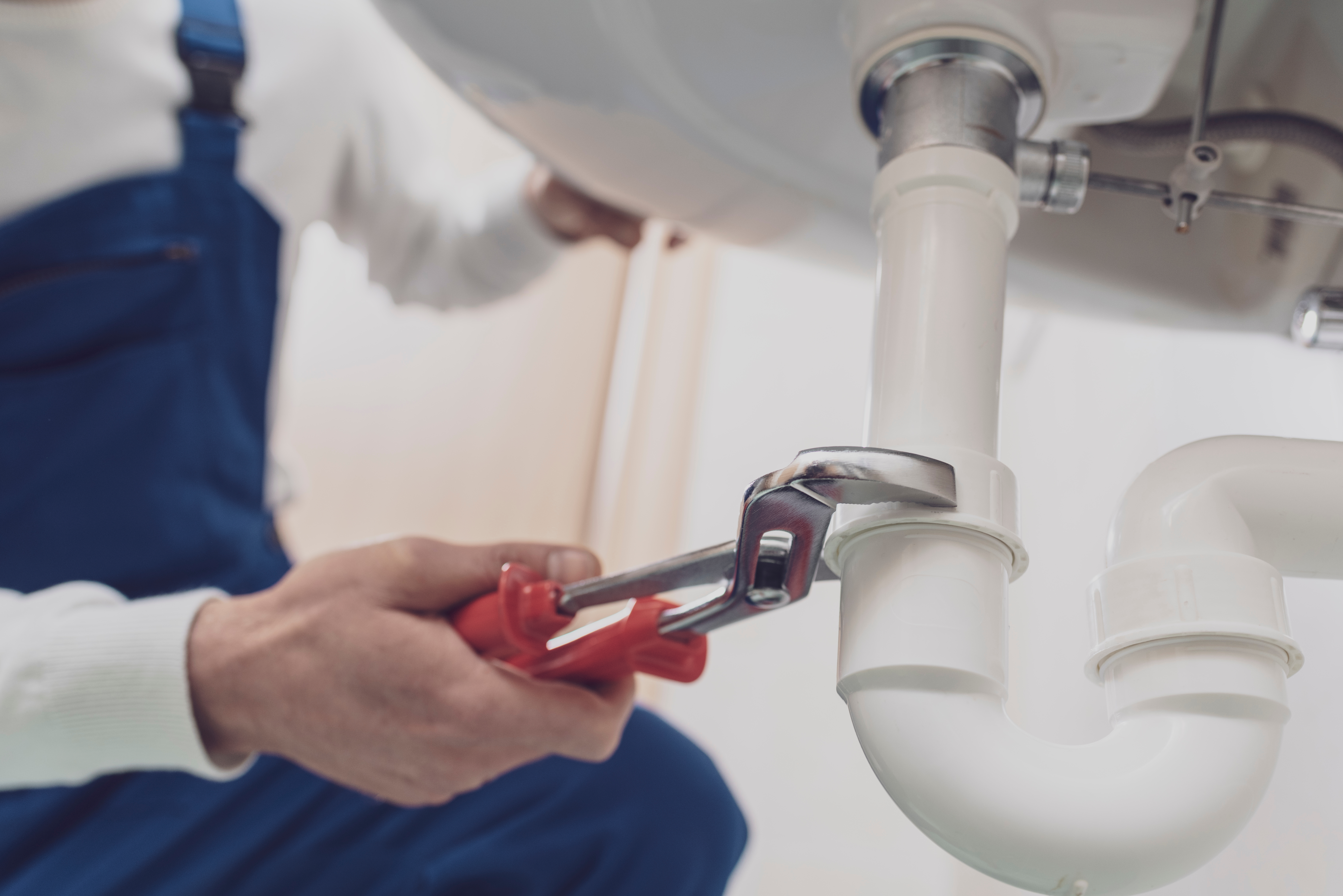Santa Fe Springs professional,plumber,installing